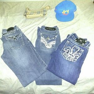 Miss me denim capris, nike hat flat bill, Burberry